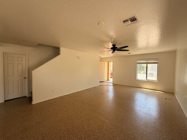 Foto del edificio - 2344 E Meadow Creek Way