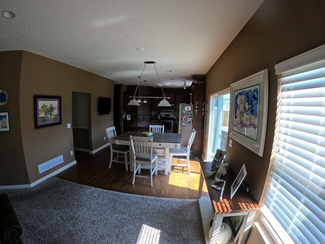 Foto del edificio - Home For Rent La Vista