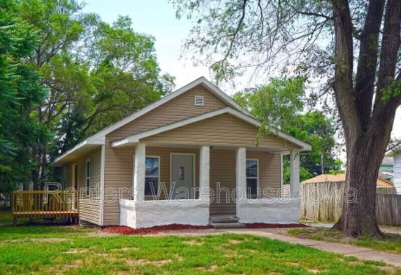 Foto principal - 2311 Logan Ave