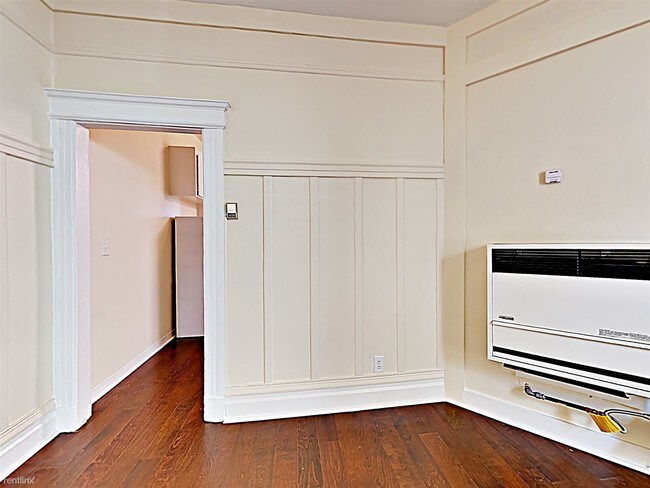 Building Photo - 2 br, 1 bath House - 18 Lexington St