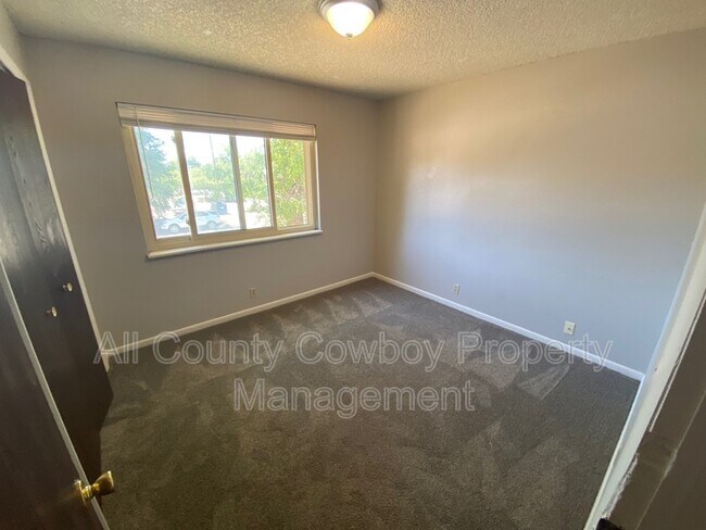 Foto del edificio - 267 N 8th St
