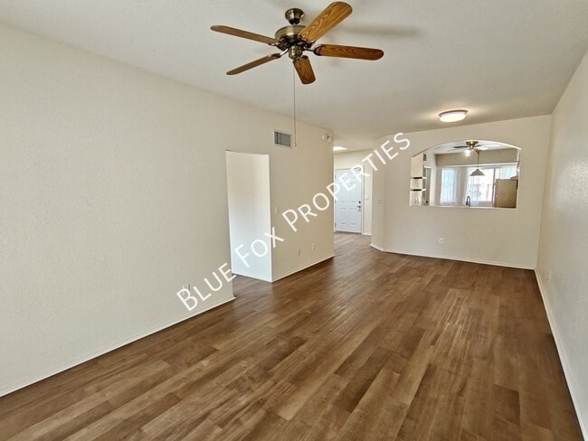 Building Photo - 2415 W Calle Retana
