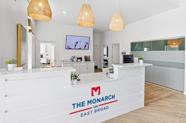 Foto del edificio - Monarch on East Broad