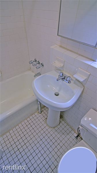 Building Photo - 140 W 139th St