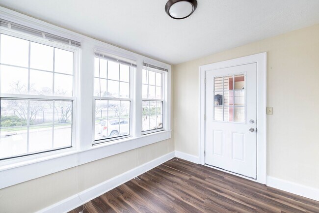 Foto del edificio - Beautiful 3 Bed, 1.5 Bed