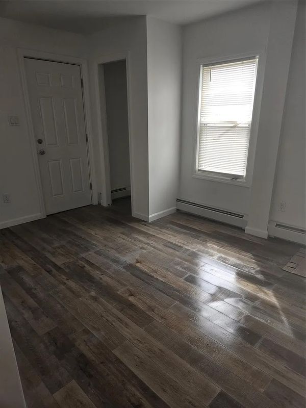 Foto del edificio - 1107 Howard St