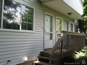 Building Photo - 81 Chipman St