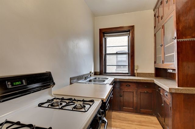Building Photo - 383 Dayton Ave