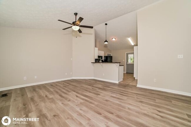 Building Photo - 6061 Warrenpark Lane, Knoxville, TN 37912