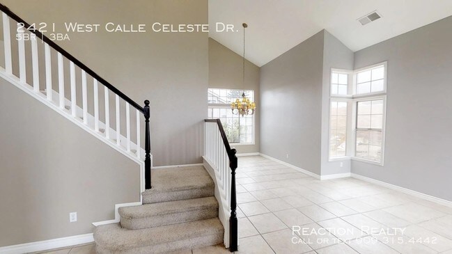 Building Photo - 2421 W Calle Celeste Dr