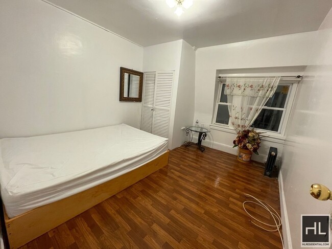 Foto del edificio - XXL ROOM FOR RENT  NEWKIRK AVENUE PRIME DI...