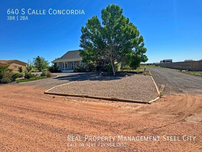 Building Photo - Welcome to Your Dream Home!