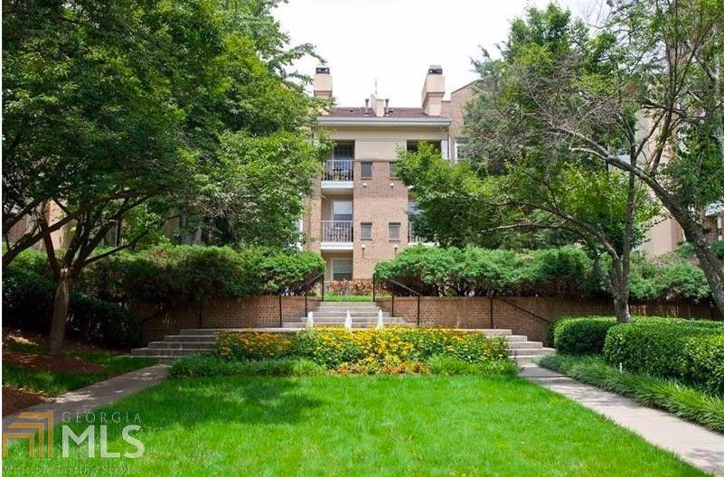 Foto principal - 220 Renaissance Pkwy NE