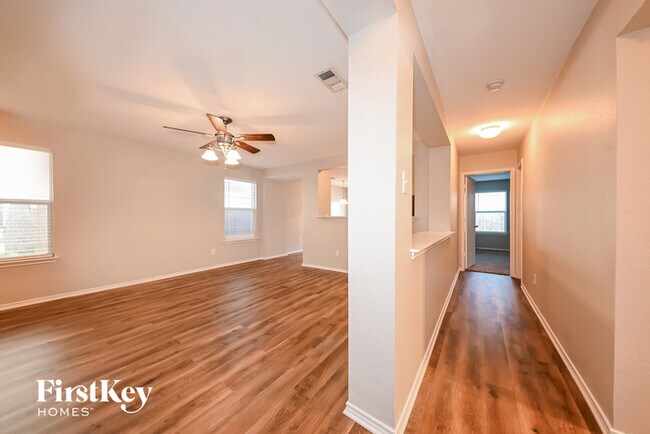 Building Photo - 1152 Warrior Dr