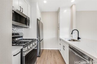 Building Photo - 91-284-284 Hanapouli Cir