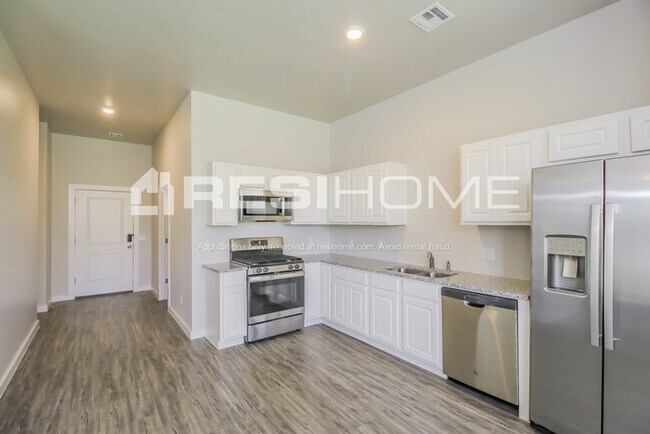 Building Photo - 8098 Brighton Ave