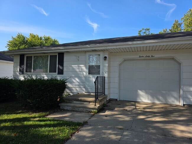 Foto del edificio - 1263-1265 Meadow Ln