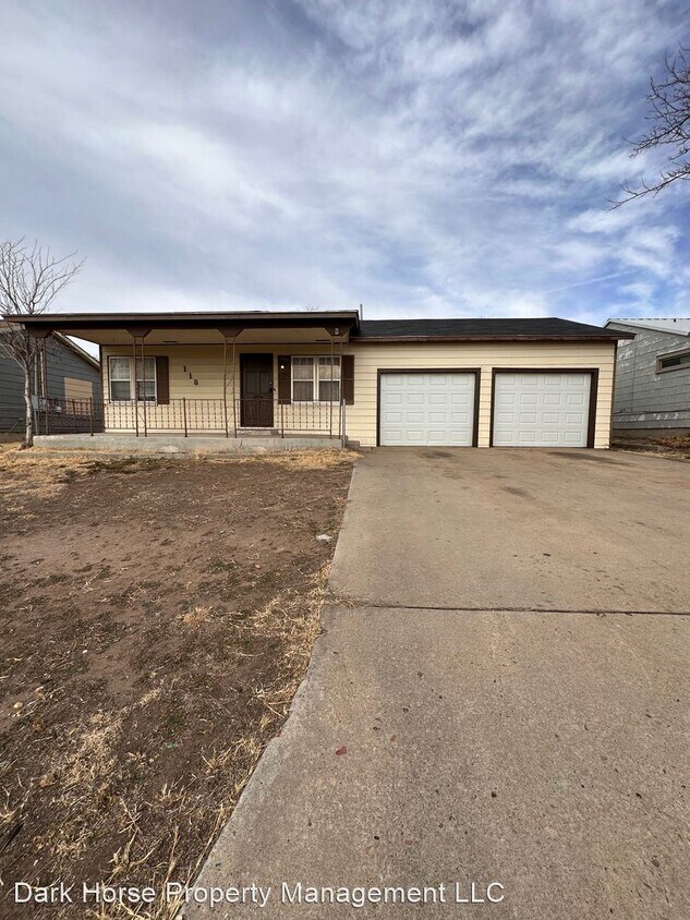 Primary Photo - 3 br, 1 bath House - 118 Cottonwood