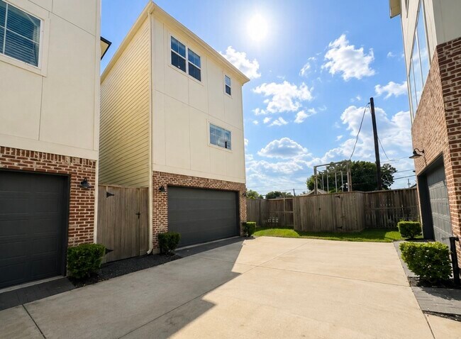 Foto del edificio - 4907 Avenue J