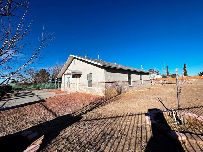 Foto del edificio - 10183 Dijon Pl