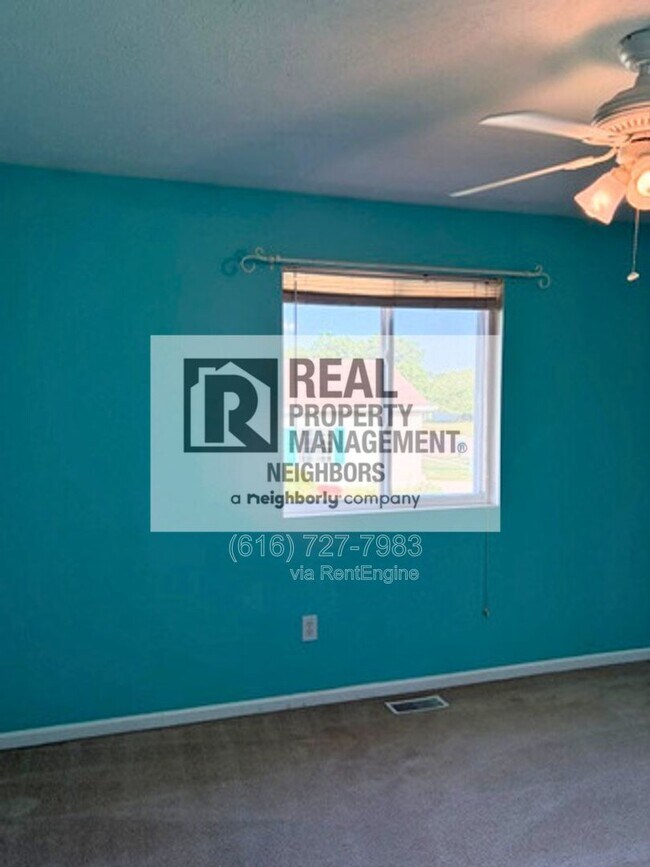 Foto del edificio - 1636 Northbend Dr NE