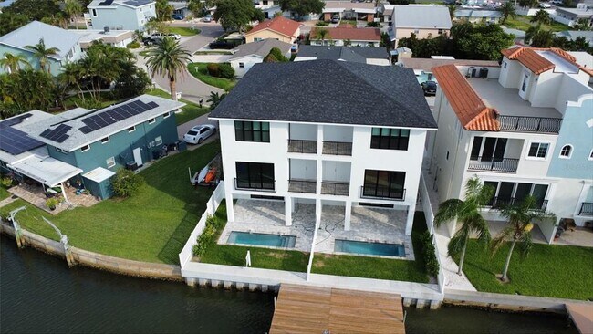 Foto del edificio - 160 174th Terrace E