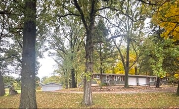 Building Photo - 5750 E 129th Ave