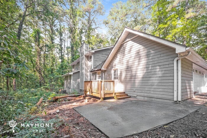 Building Photo - 245 Devilla Ct