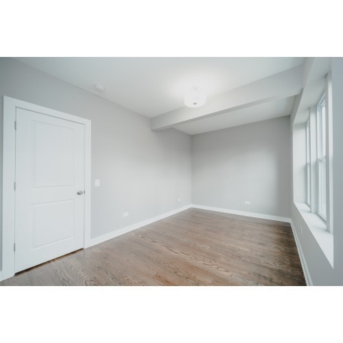 Building Photo - 1838 W 21st Pl