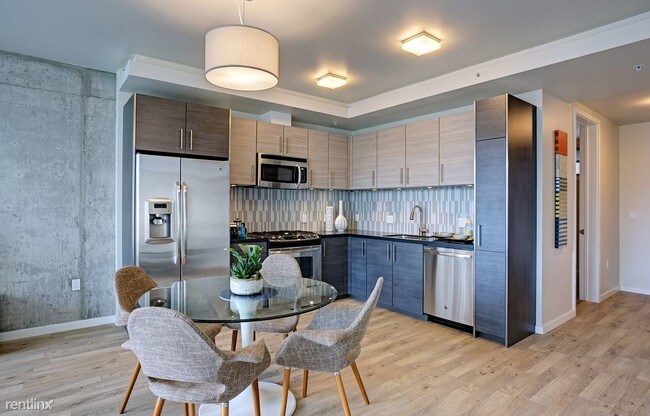 Building Photo - 1 br, 1 bath  - 38 Dolores St Apt 801
