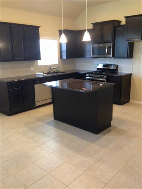 Foto del edificio - 330 Kendall Crest Dr