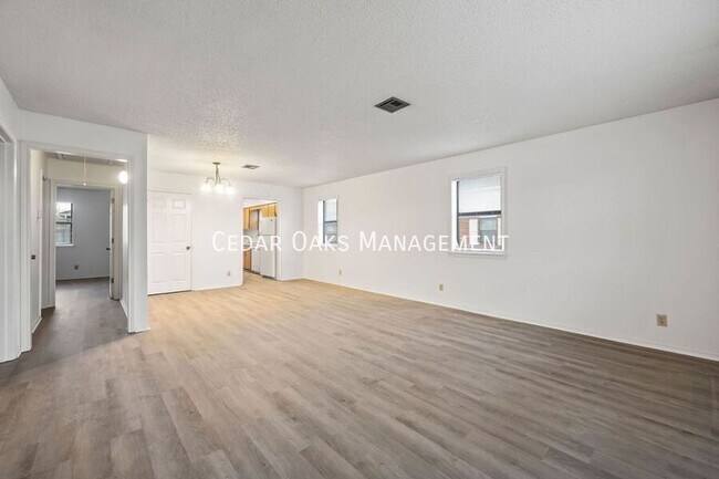 Foto del edificio - 801 N 17th Pl