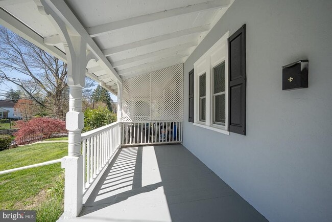 Foto del edificio - 732 Buck Ln