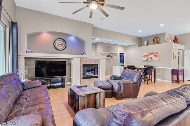 Building Photo - 1048 Lush Hillside Ct