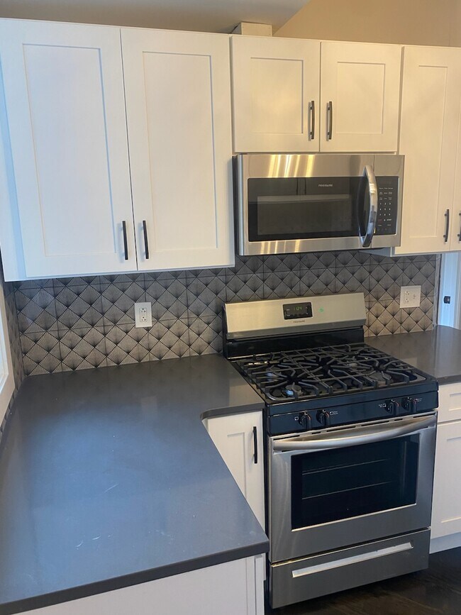 Foto del edificio - 3937 N Monticello Ave