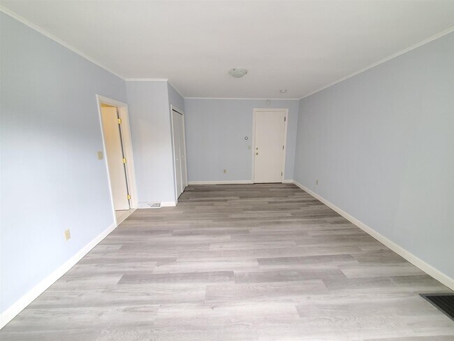 Foto del edificio - 146 Highland Ave