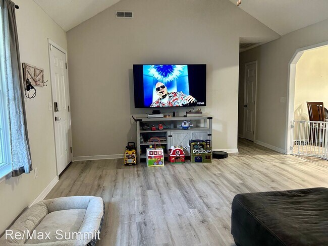 Foto del edificio - 3 br, 2 bath House - 1820 Pheasant Drive