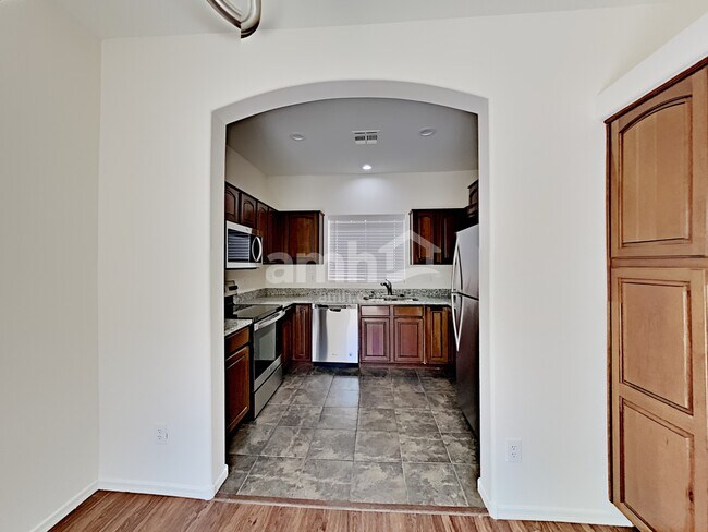 Foto del edificio - 4744 E Laurel Ave