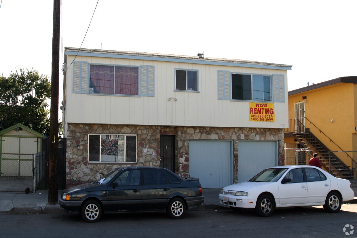 Building Photo - 2360 E 15th St