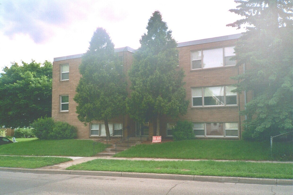 Primary Photo - 903 Oakdale Ave