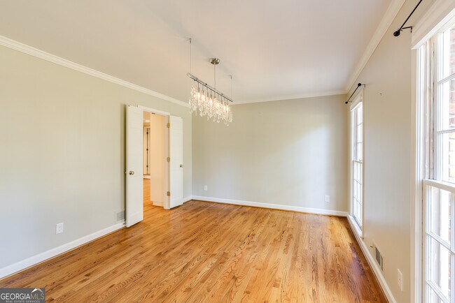 Building Photo - 4910 Trailridge Dr