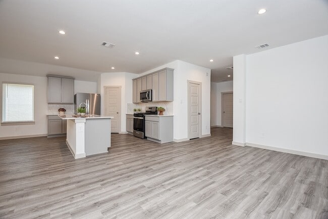 Building Photo - 7827 Sleek Flock Ln
