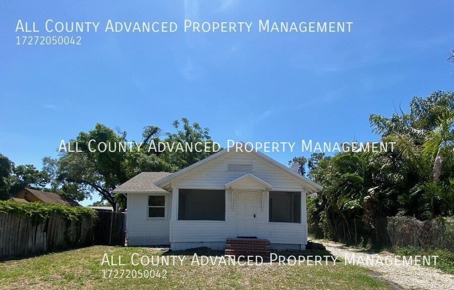 713 Seneca St Clearwater Fl 33756 House For Rent In Clearwater Fl Apartments Com