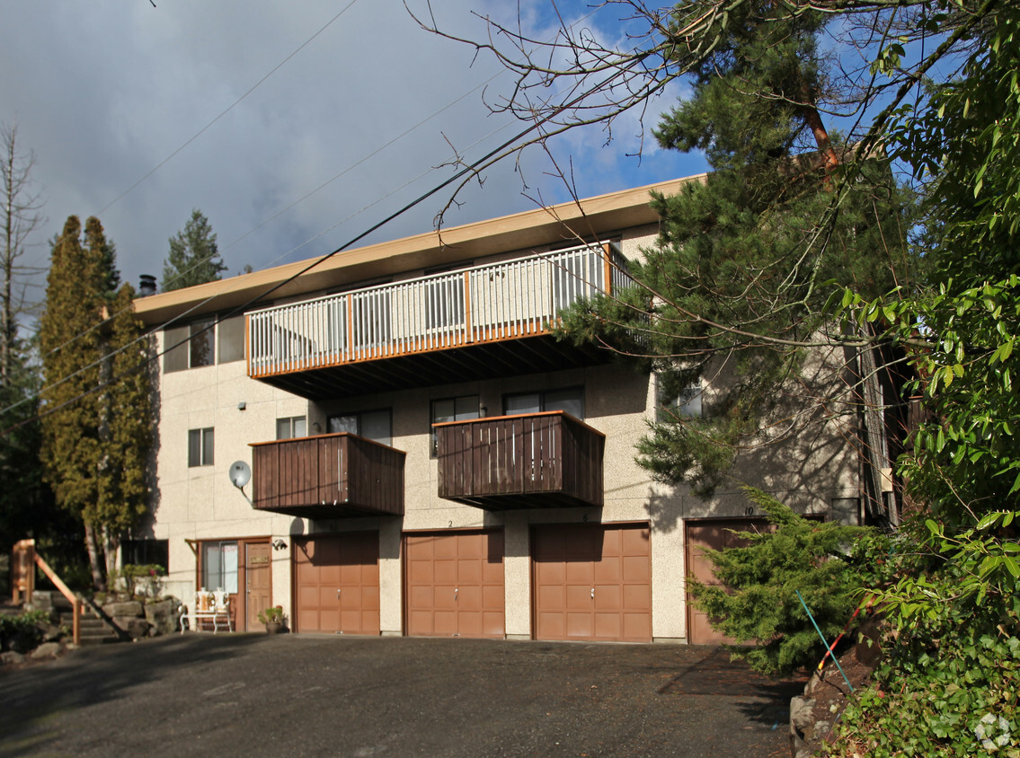 Building Photo - Towne Apartments