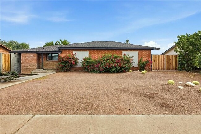 Foto del edificio - 4119 N 10th Pl