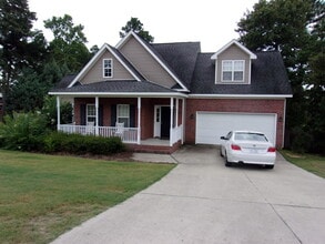 Building Photo - 1095 Magnolia Dr