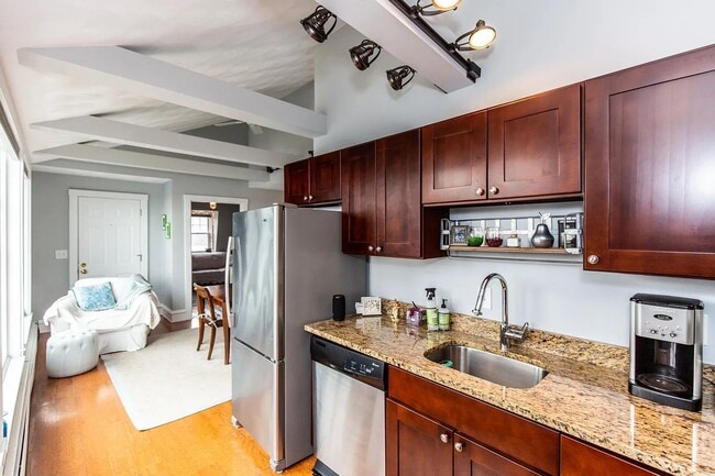 Foto del edificio - 6 George St