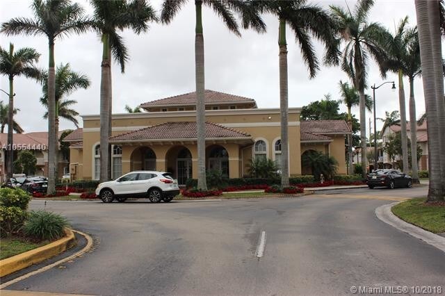 Foto del edificio - 8850 W Flagler St