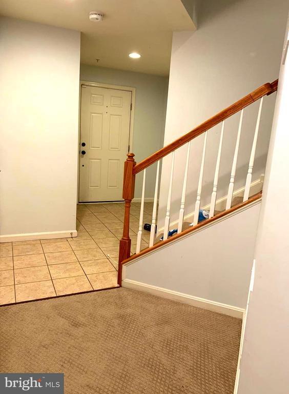 Building Photo - 4909 Yarmouth Ct