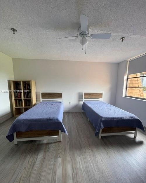 Foto del edificio - 671 NE 195th St